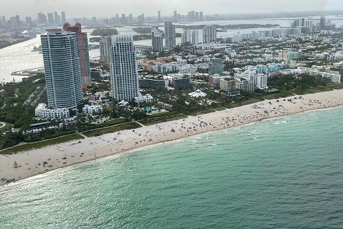 Private 60 Minute Romantic Air Tour with Champagne in Miami - Fisher Island, South Point Park, and Key Biscayne