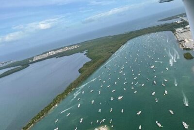 Private 60 Minute Romantic Air Tour with Champagne in Miami