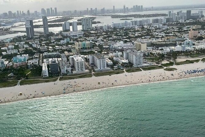 Private 60 Minute Romantic Air Tour with Champagne in Miami - Vizcaya Museum and the return route