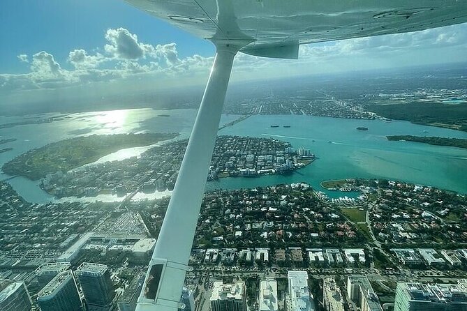 Private 60 Minute Romantic Excursion Air Tour with Champagne - Miami Beach, Ocean Drive, Surfside, and Bal Harbour