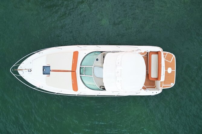 Private Captained Boat Tour in Miami for up to 12 passengers - The captains can make or break the ride
