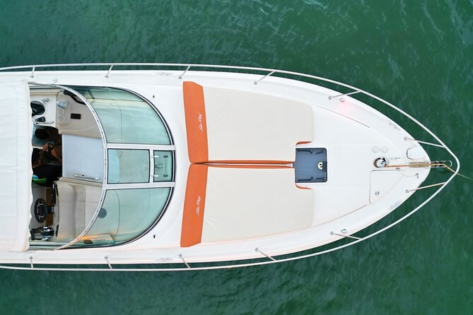 Private Captained Boat Tour in Miami for up to 12 passengers - Price: a group bargain only after you add the fees