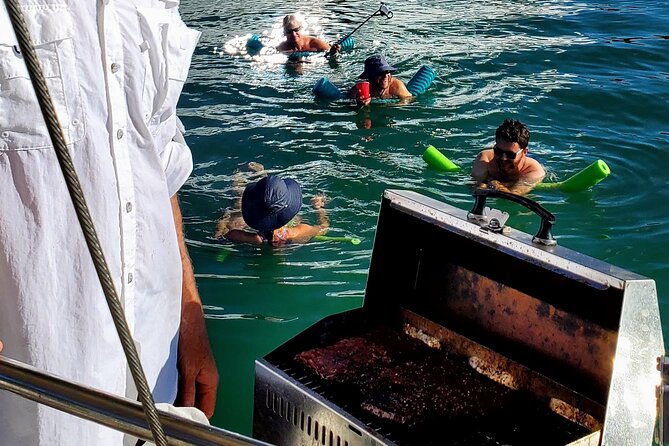 Private Sailing on the Miami Bay - Biscayne Bay - Stiltsville gives the bay its strangest story