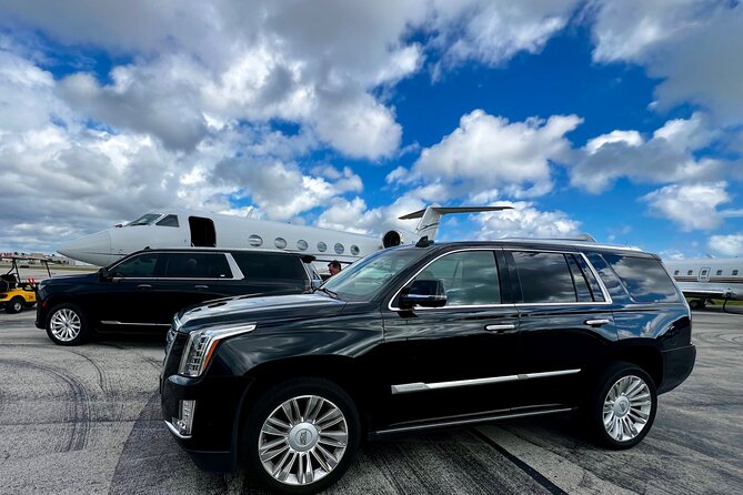 Private SUV Limo Services in Miami FL - The experience is private from start to finish