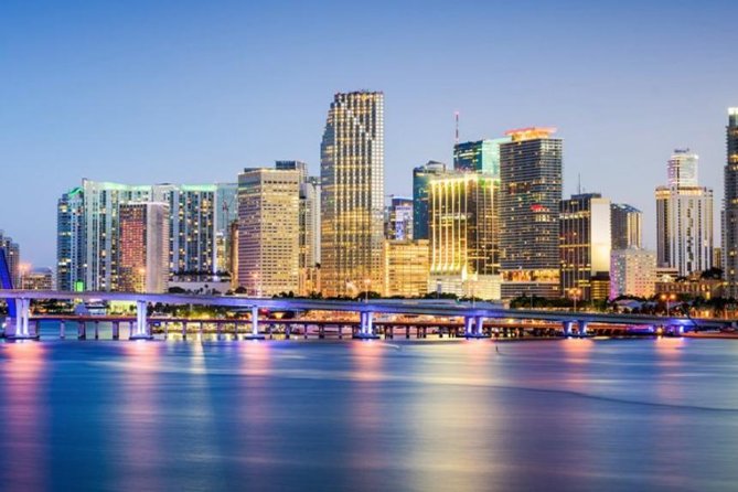 Private Tour: Miami Nighttime Sightseeing - South Beach, Art Deco, and famous movie locations