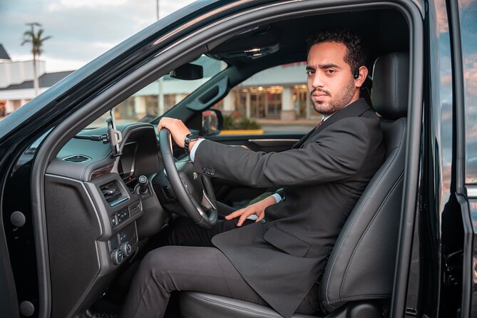 Private Transfer From or To Miami Int'l Airport and Port of Miami - Drivers, timing, and the personal touch
