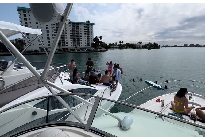Private Yacht Cruise in Miami Beach - Weather, timing, and booking communication