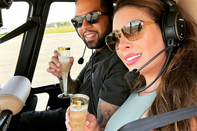 Romantic Miami Helicopter Tour with Champagne - Key Points at a Glance