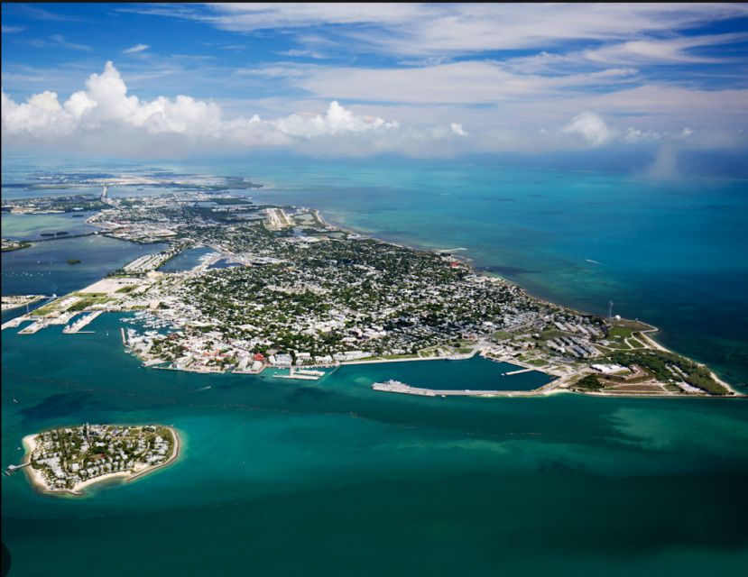 Round-trip Transportation to Key West from Miami - The long road to Key West from Miami