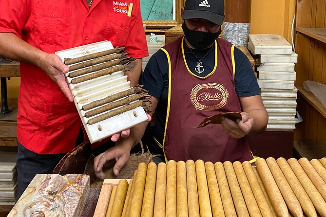 Rum & Cigar Tour With An Expert In Little Havana - The guides make the difference
