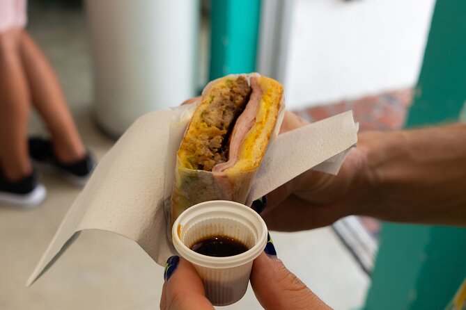 Savor South Beach: A Meal & Cultural Discovery - Lincoln Road: café culture and South Beach personalities