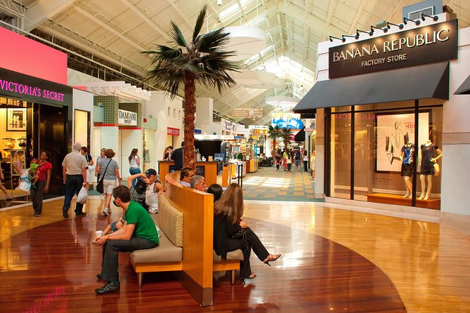 Sawgrass Mills Mall - Transportation - Round Trip - Returning at 5:00 pm requires discipline