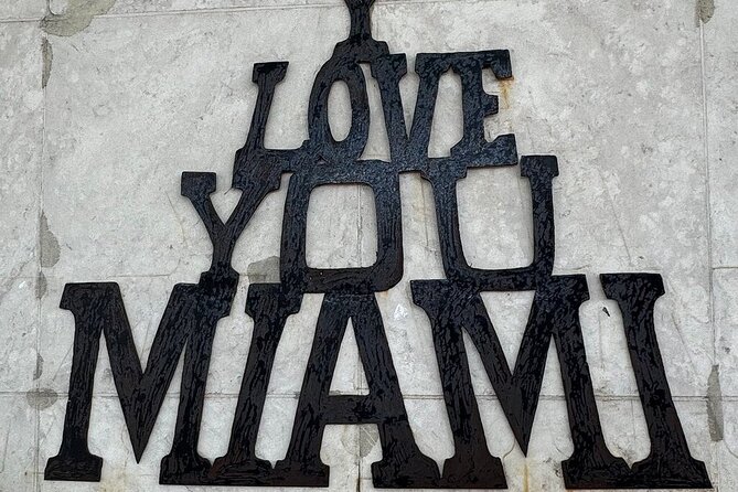 See it All in One Tour!! 6hr VIP Full Experience of Miami!! - Coconut Grove and Vizcaya add a calmer historic note