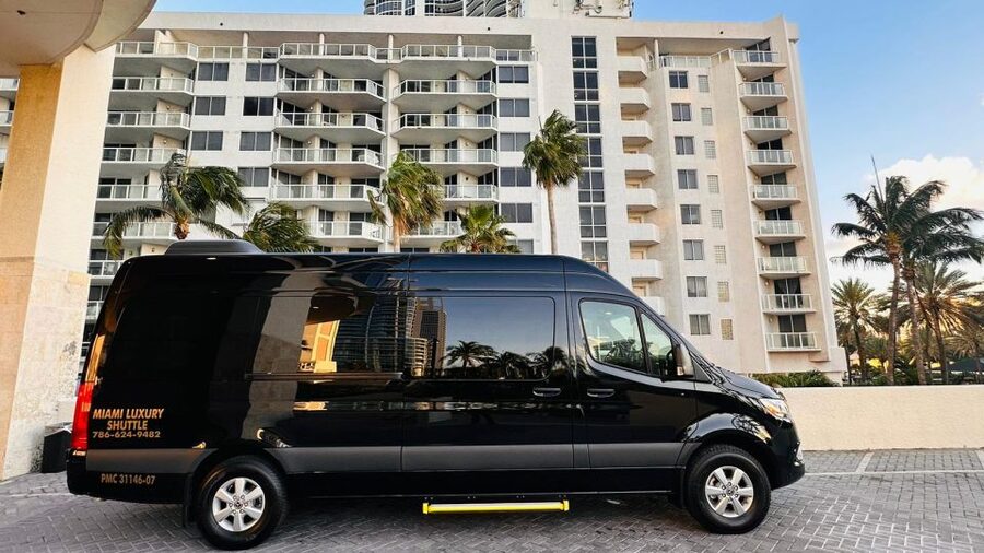 Shuttle Miami Airport/Hotel to Miami Port or Hotel 14pax - From Miami Airport to PortMiami in about 30 minutes
