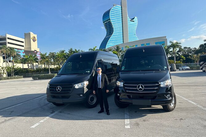 Shuttle Service from Miami Airport & Hotels to Port of Miami - The ride itself: clean vans, cold water, and useful comfort