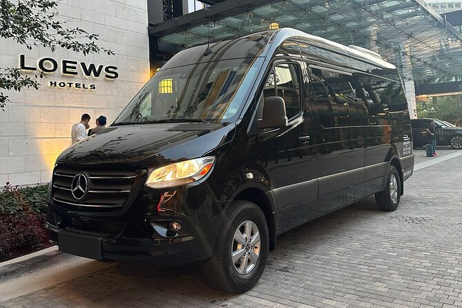 Shuttle service from Miami International Airport - Cruise port transfers in Miami