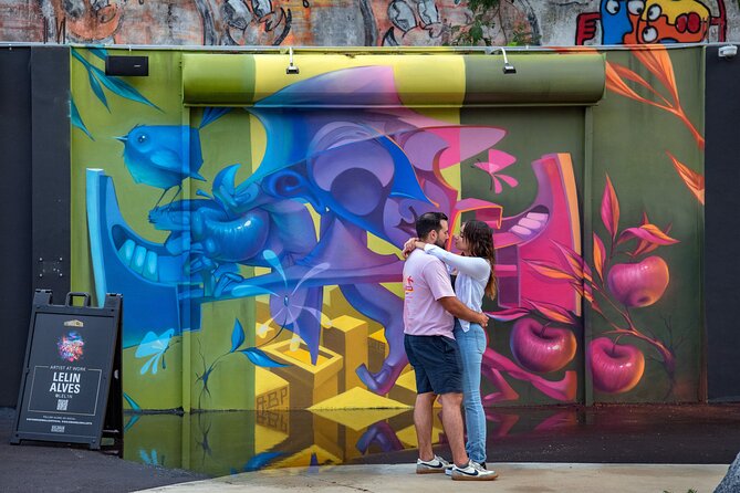 Skip the Line: Wynwood Walls Admission Ticket - Trying the spray-painting activity