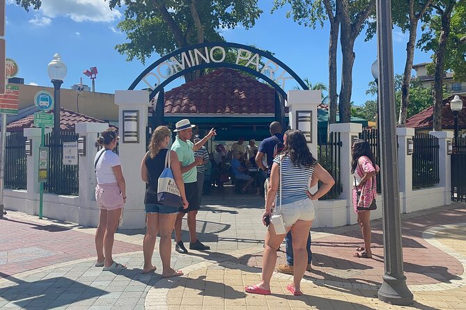 Small group Miami City Tour–Discover Miami like a VIP (14pax) - Wynwood’s Twenty-Minute Outdoor Art Walk