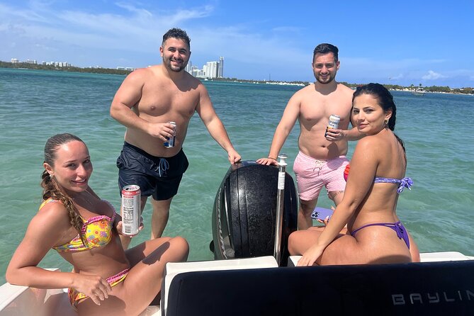 Snorkel & Millionaire Row - Private Miami Boat Tour w/ Drinks - Haulover Sandbar is the main water stop