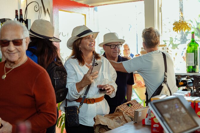 South Beach Cocktails & Bites Tour; Walking Tour Miami Beach - What the small group changes