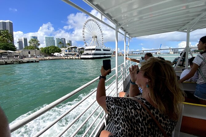 South Beach: Cruise of Millionaire’s Homes & Miami Skyline - What you see across Biscayne Bay