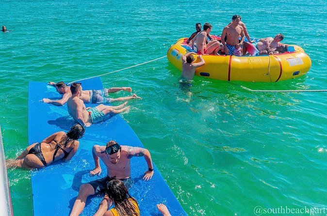South Beach Sail Splash aboard the Caribbean Spirit - Should you book this Miami catamaran trip?
