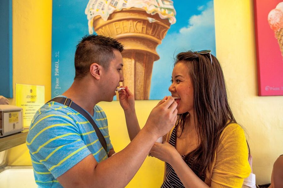 South Beach Tour des Forks: Eat Like a Local - Miami Nouvelle, ethnic food, and kosher ice cream
