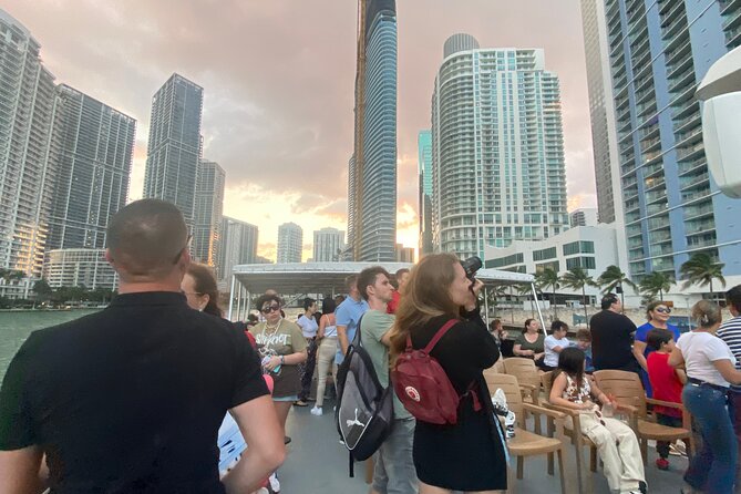Sunset Cruise of Biscayne Bay Millionaire Homes & Cash Bar - Practical ways to make the ride better