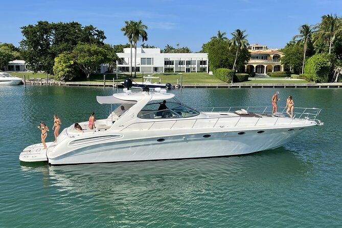 The BIG Sundancer Rental in Miami Beach - Leaving from 300 Alton Road in South Beach