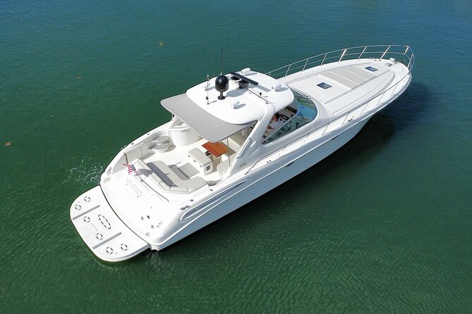 The BIG Sundancer Rental in Miami Beach - Getting to know NEMESIS, the Sea Ray 540