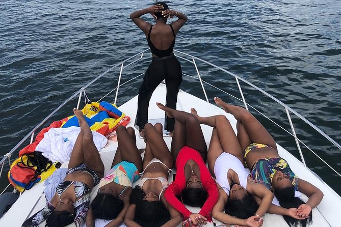 The highlight of your Vacation! - What happens at Haulover Sandbar