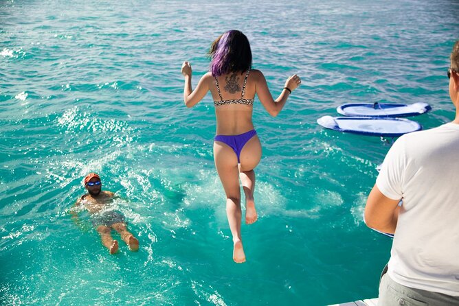 The SOUTH BEACH Sundancer Rental - Who will enjoy this yacht rental most