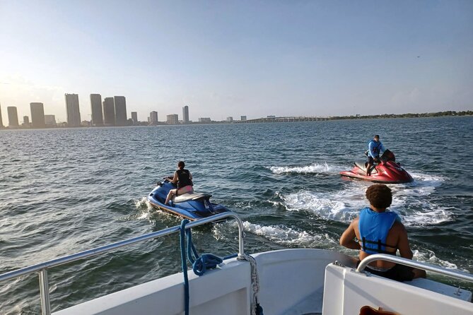The Ultimate Water Experience in Miami with Drinks and Jet Skis - What to pack and how to prepare
