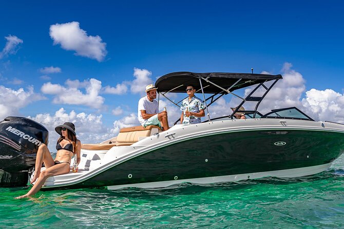 Top-Rated Boat Rental with Captain | 1 to 11 People - Star Island and the famous-home circuit