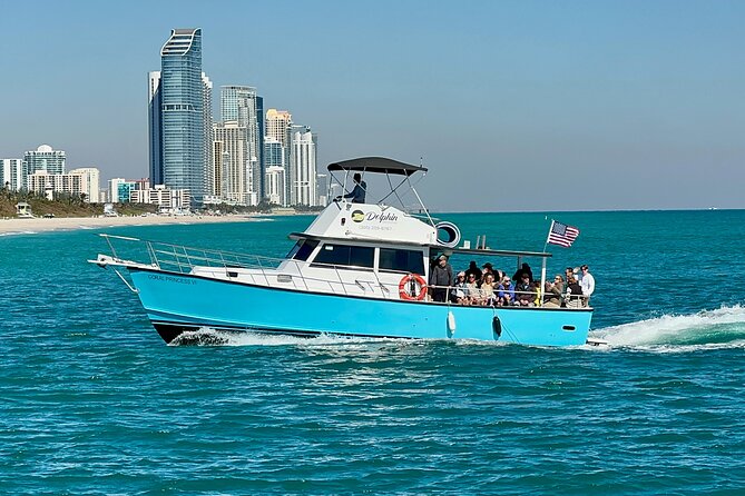 Up to 34Pax Bachelorette Party Boat & Yacht Rental Miami - Making three hours work on the water