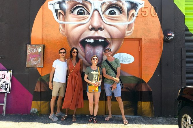 Wynwood French Guided Tour - Street Art - How the neighborhood changed after the mid-2000s