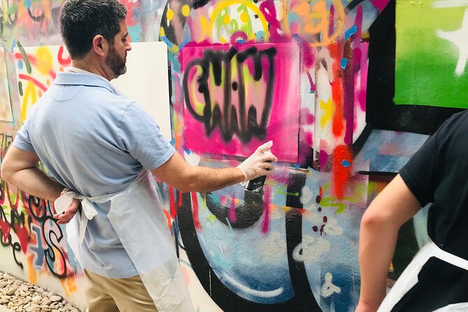 Wynwood Graffiti Experience - Booking, weather, and cancellation details