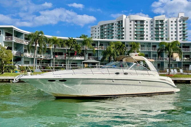 Your Private Miami Yacht Tour with Music and Fun - Boat comfort, music, and group size